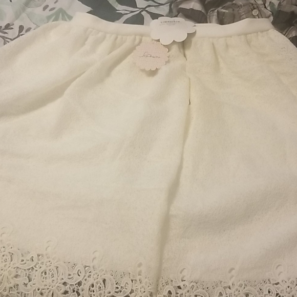 Crochet white midi skirt - Picture 3 of 3